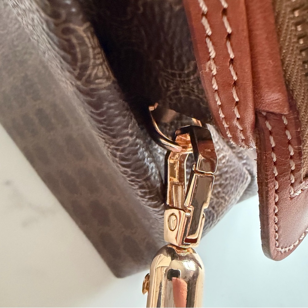 Authentic vintage Celine Macadam clutch on strap - Picture 7 of 15